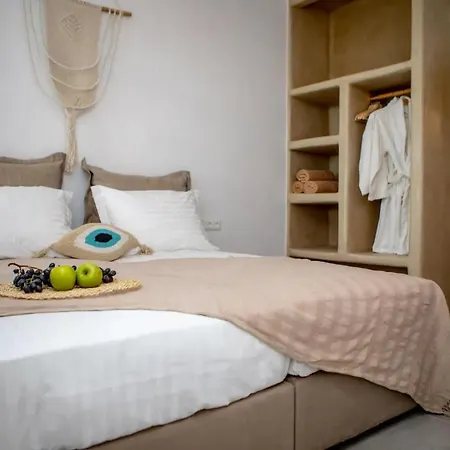 Beautiful Spacious On Naxos Island *
